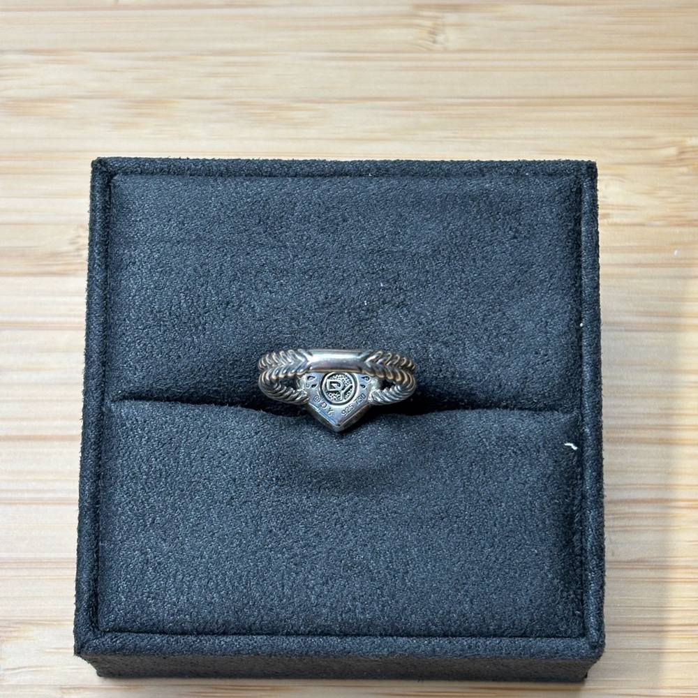 David Yurman Cable Heart Ring - Picture 2 of 9